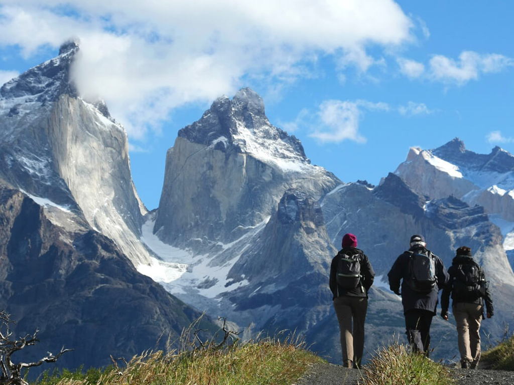 puerto natales tour operators